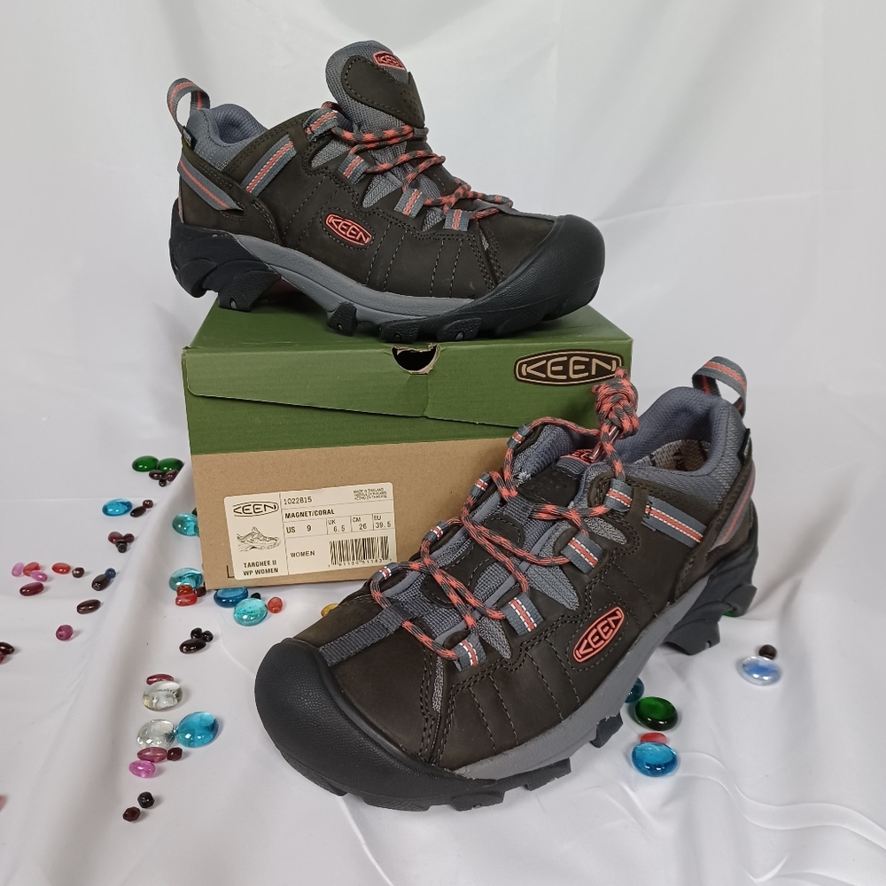 Keen Gray Athletic Shoes with Rugged Design and Breathable Upper